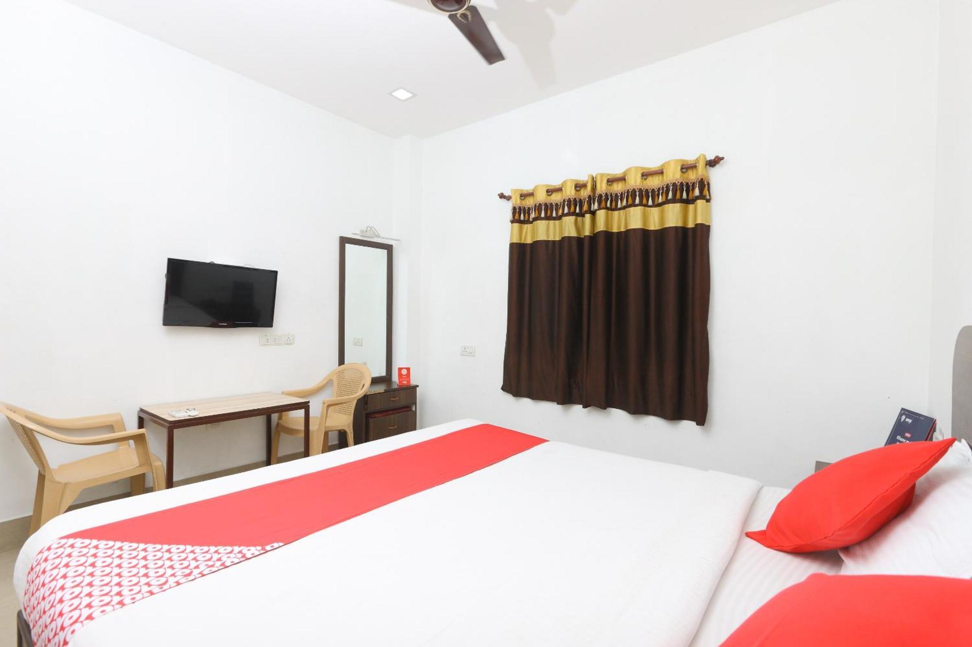 Lodge O Raaj Residency