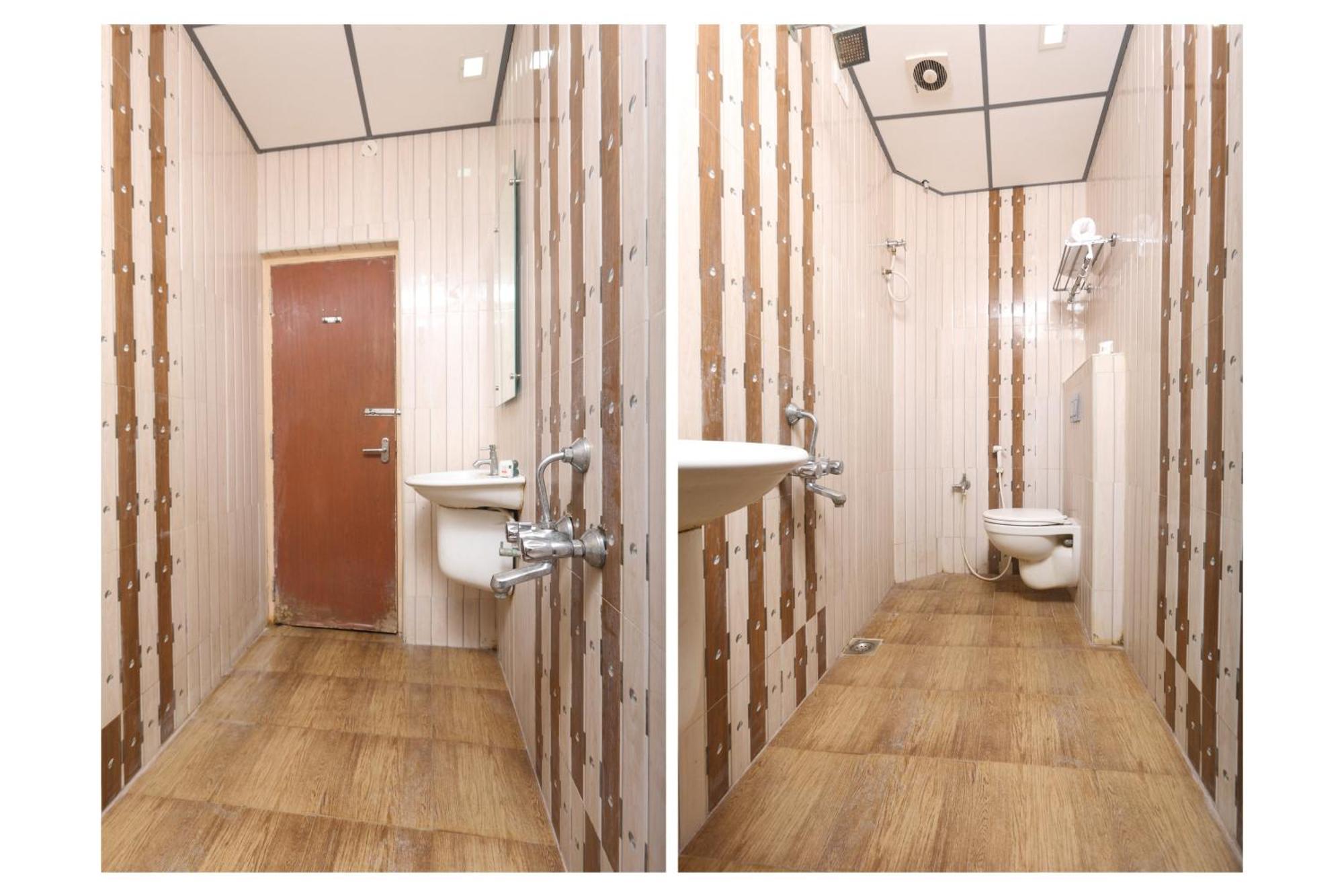 O Raaj Residency Lodge *