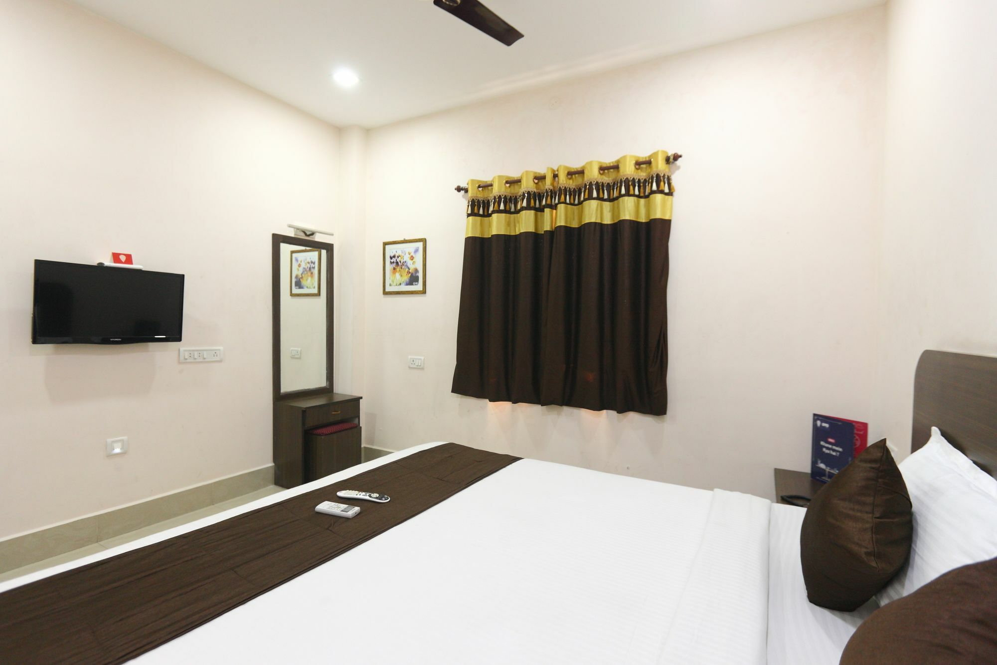 O Raaj Residency Lodge
